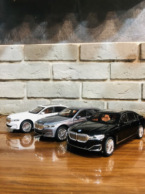 بي ام و ماشين سواری فلزي کد 3363